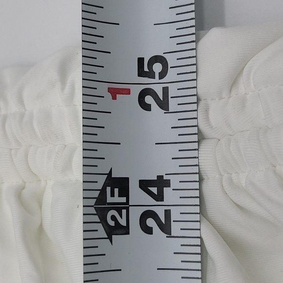 1601- Michael Kors Women's Swimsuit White Color Size 6 NWT - Picture 9 of 10